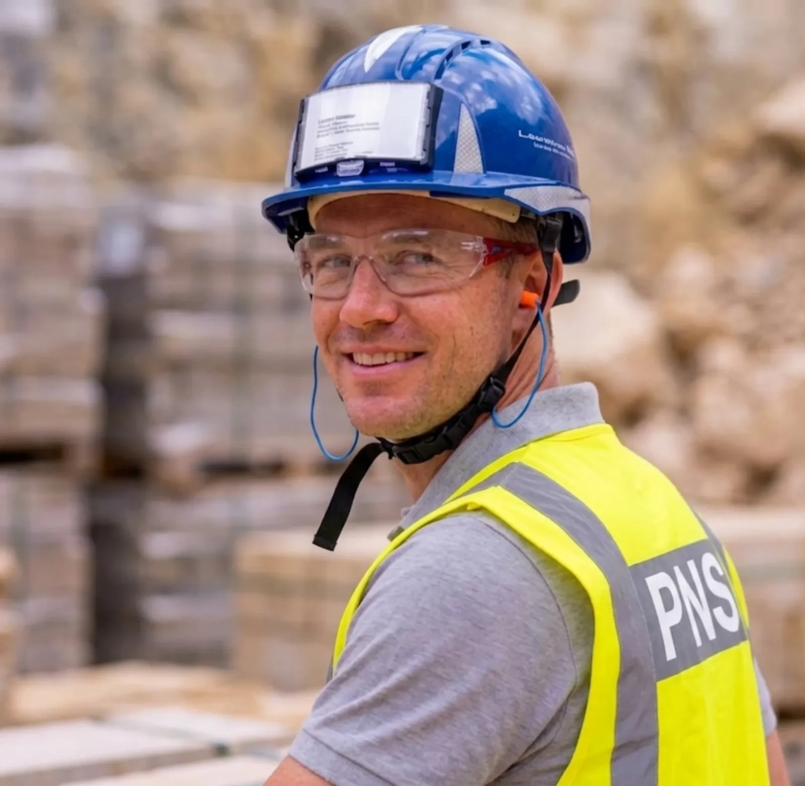 Étienne Vasseur · Conseiller clientèle & devis · PNS Amiens Étienne Vasseur — Conseiller clientèle & devis